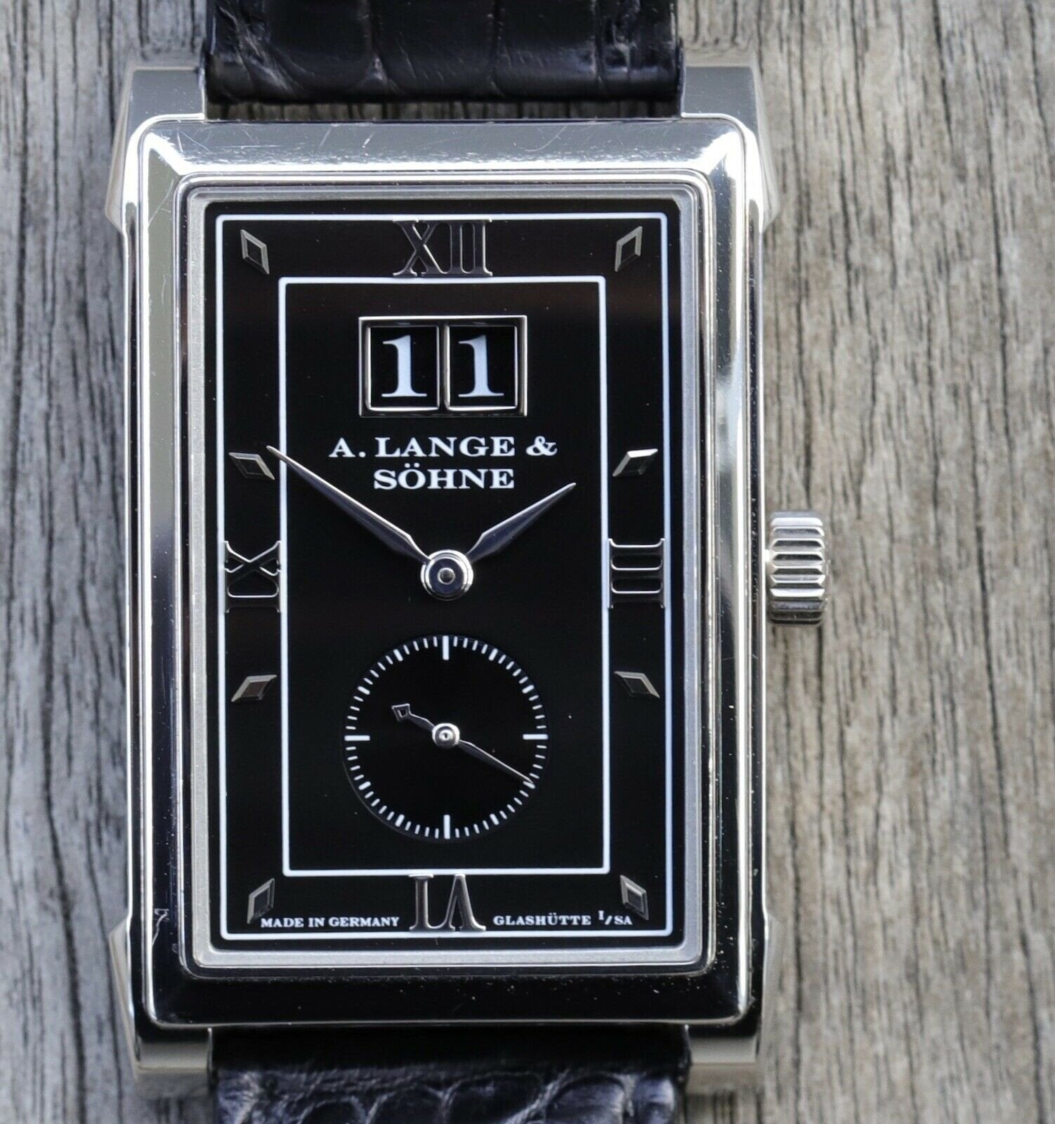 Platinum edge quartz watch online