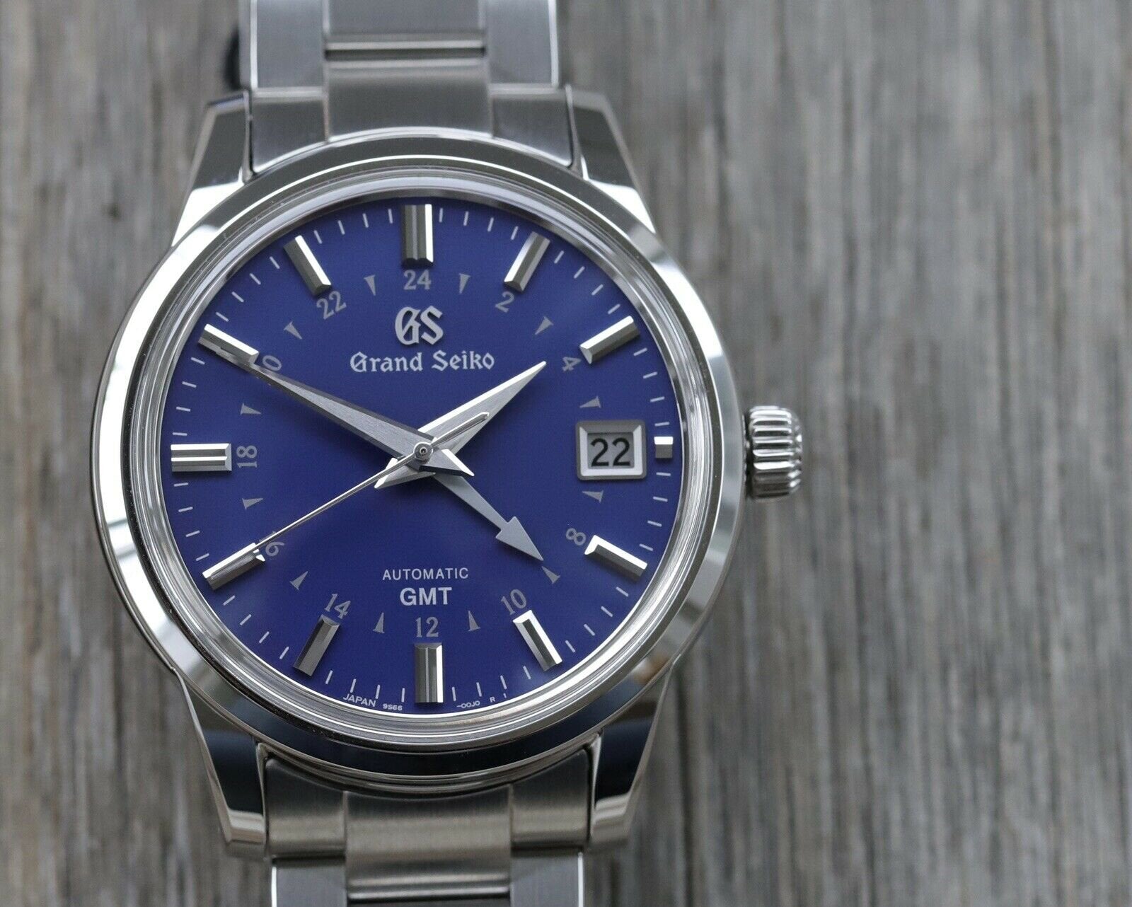 Grand seiko on sale gmt hodinkee