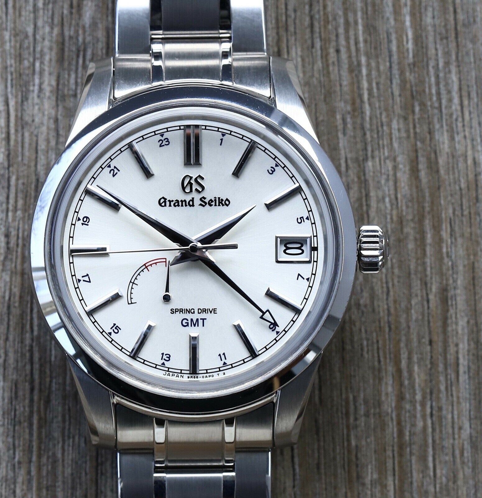 Grand seiko spring drive gmt sbge225j deals