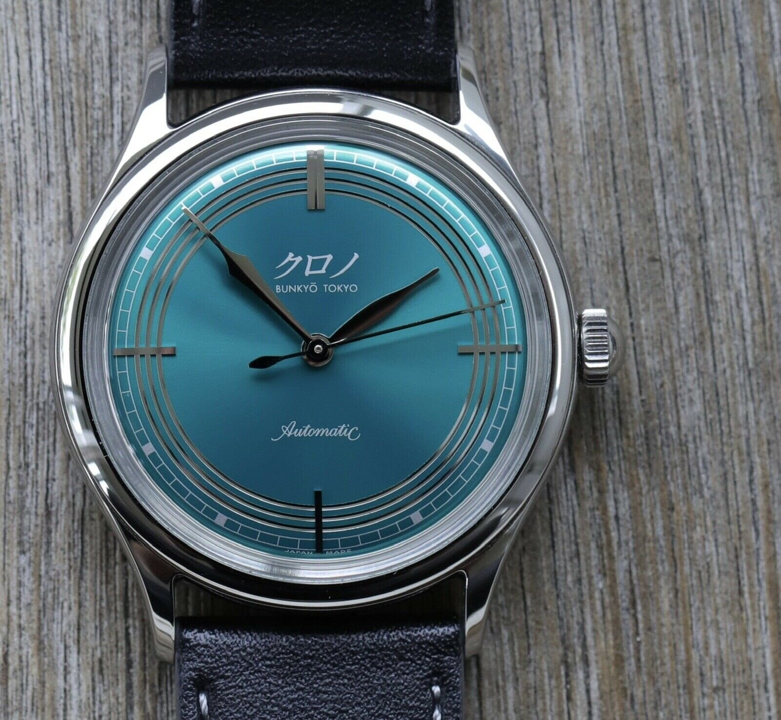 Hajime asaoka shop chronograph price