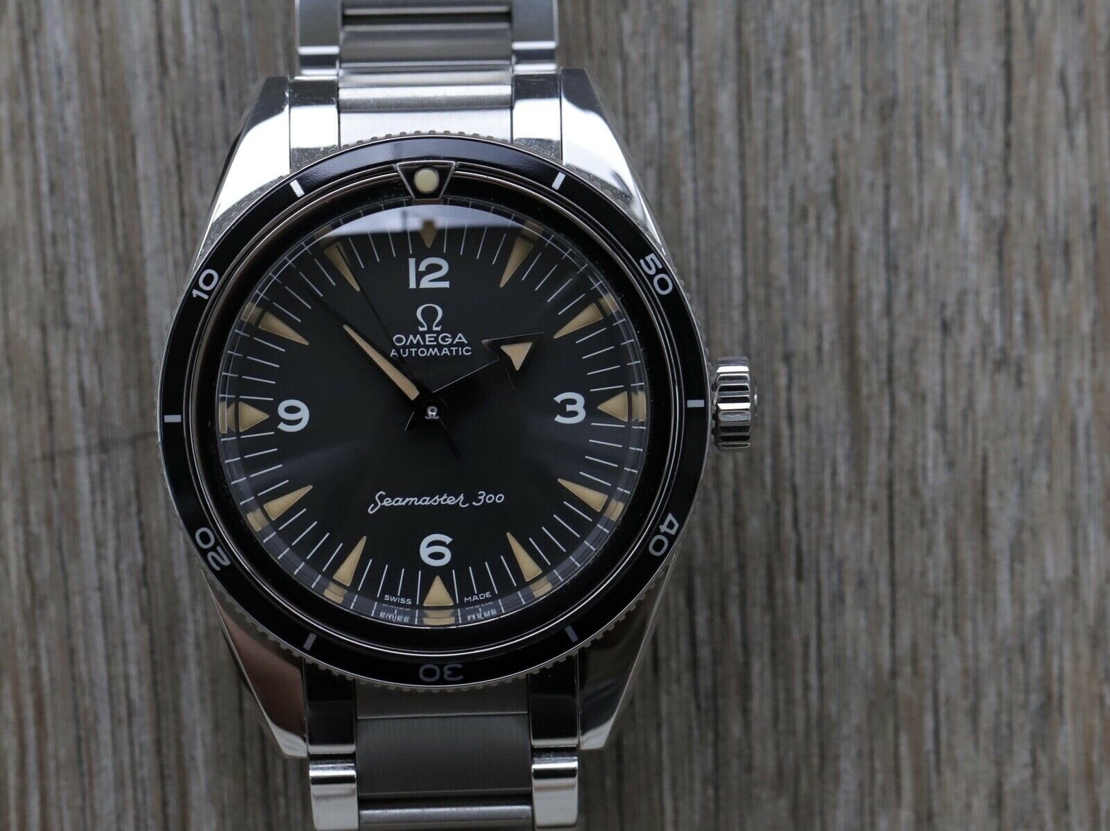 Omega seamaster 300 trilogy 1957 review deals