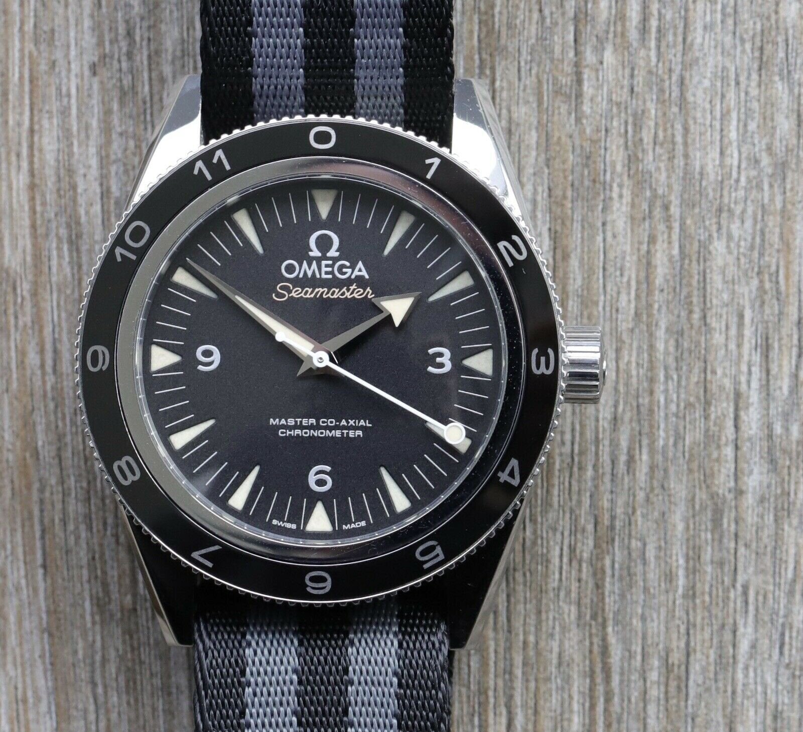 Omega Seamaster 300 SPECTRE LE Co Axial 41mm 233.32.41.21.01.001