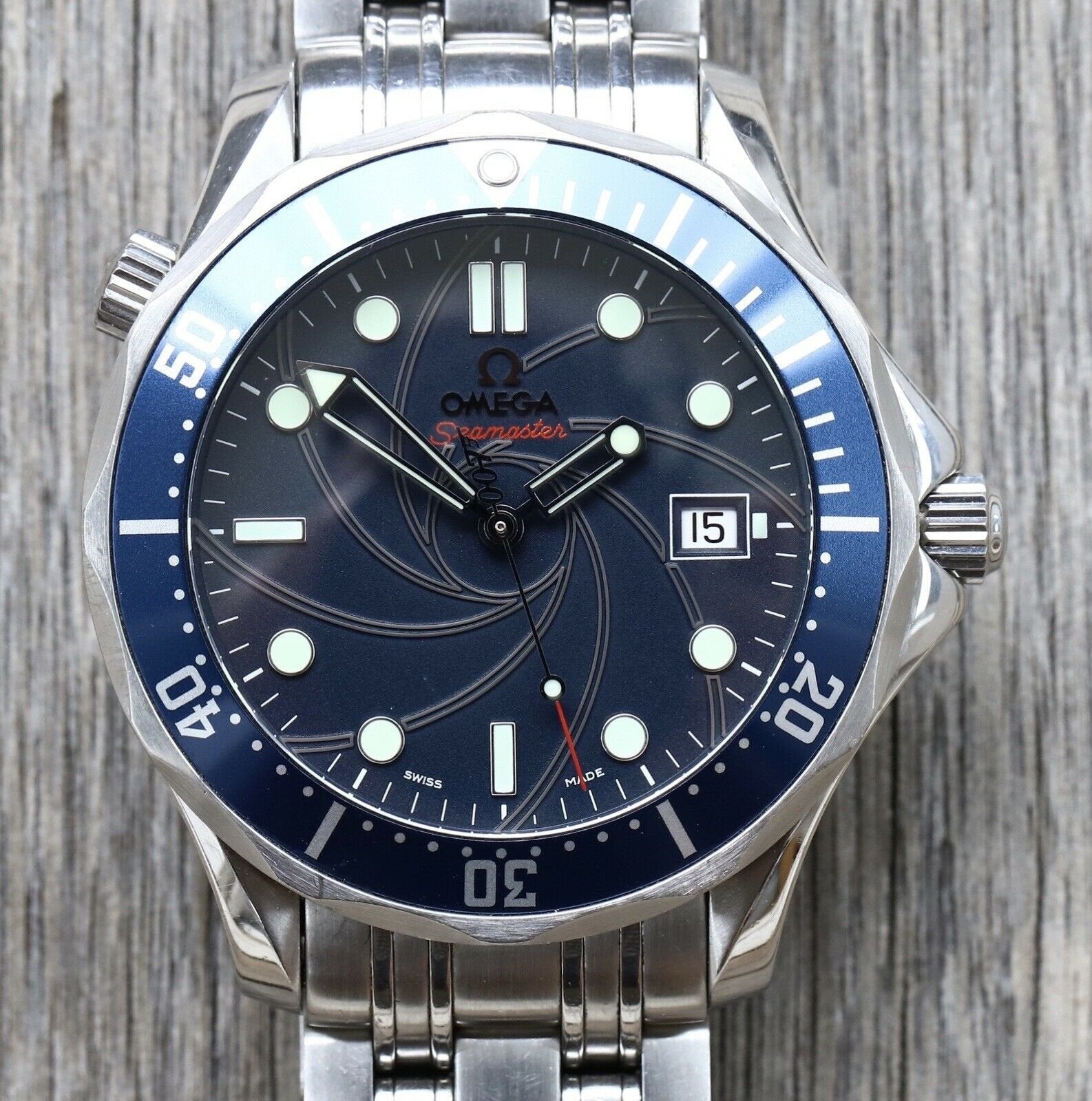 Bond seamaster 2025