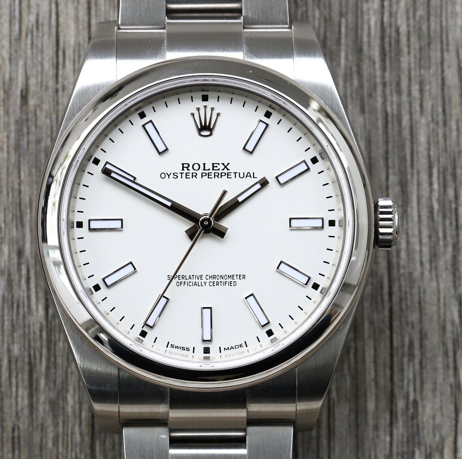 Op 39 white discount dial
