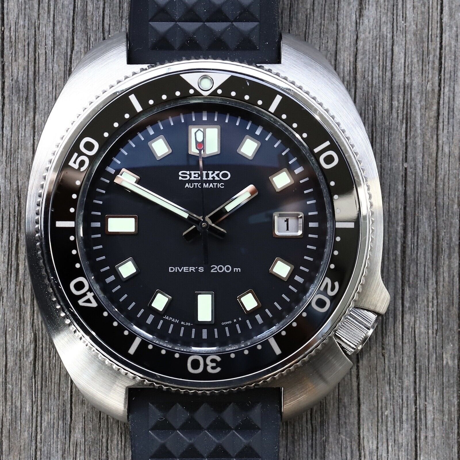 Seiko top 033 watch