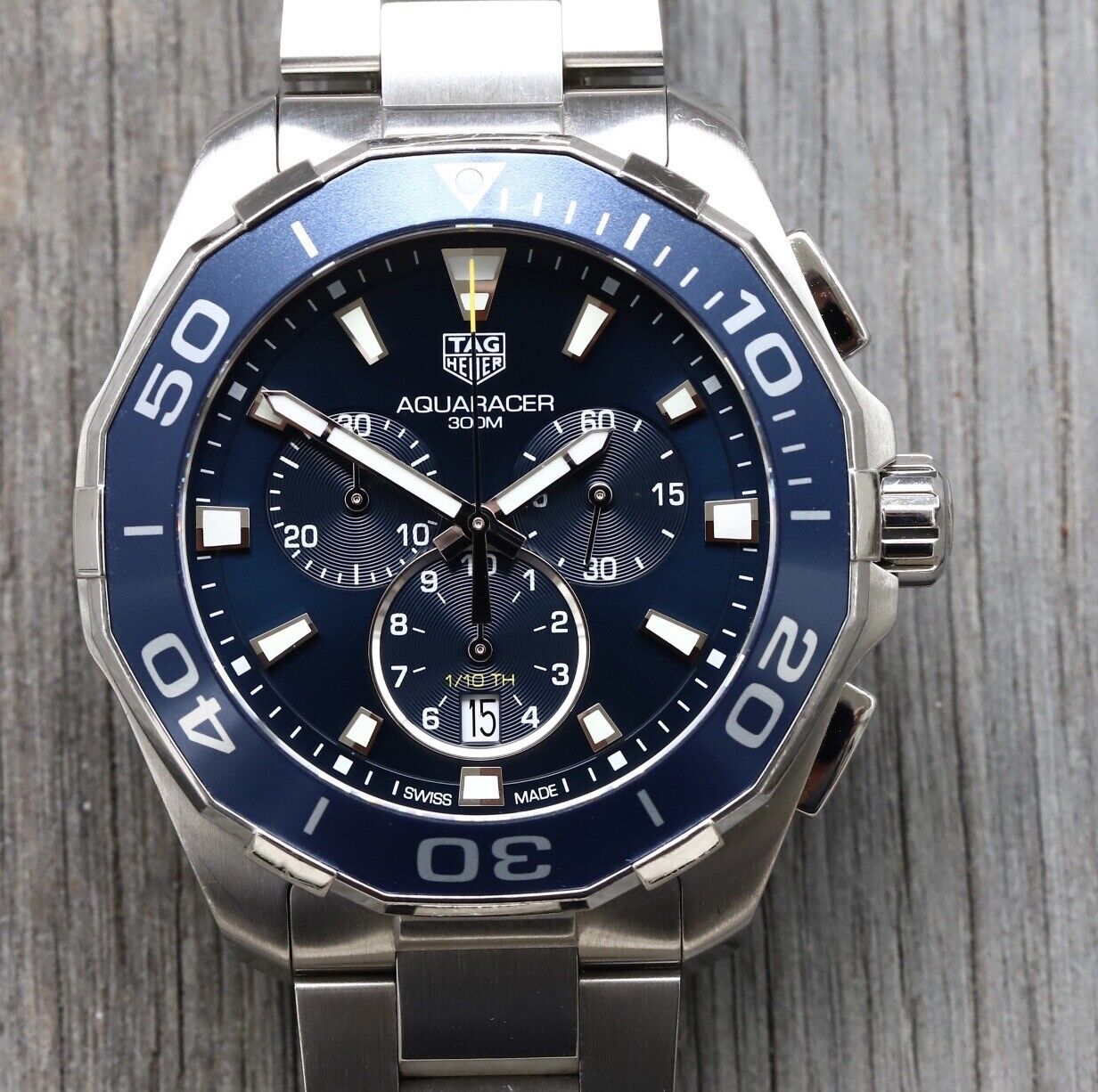 Tag heuer aquaracer chronograph deals 43mm