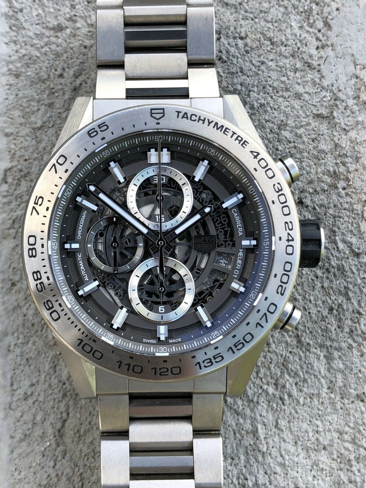 Tag heuer carrera 01 price on sale