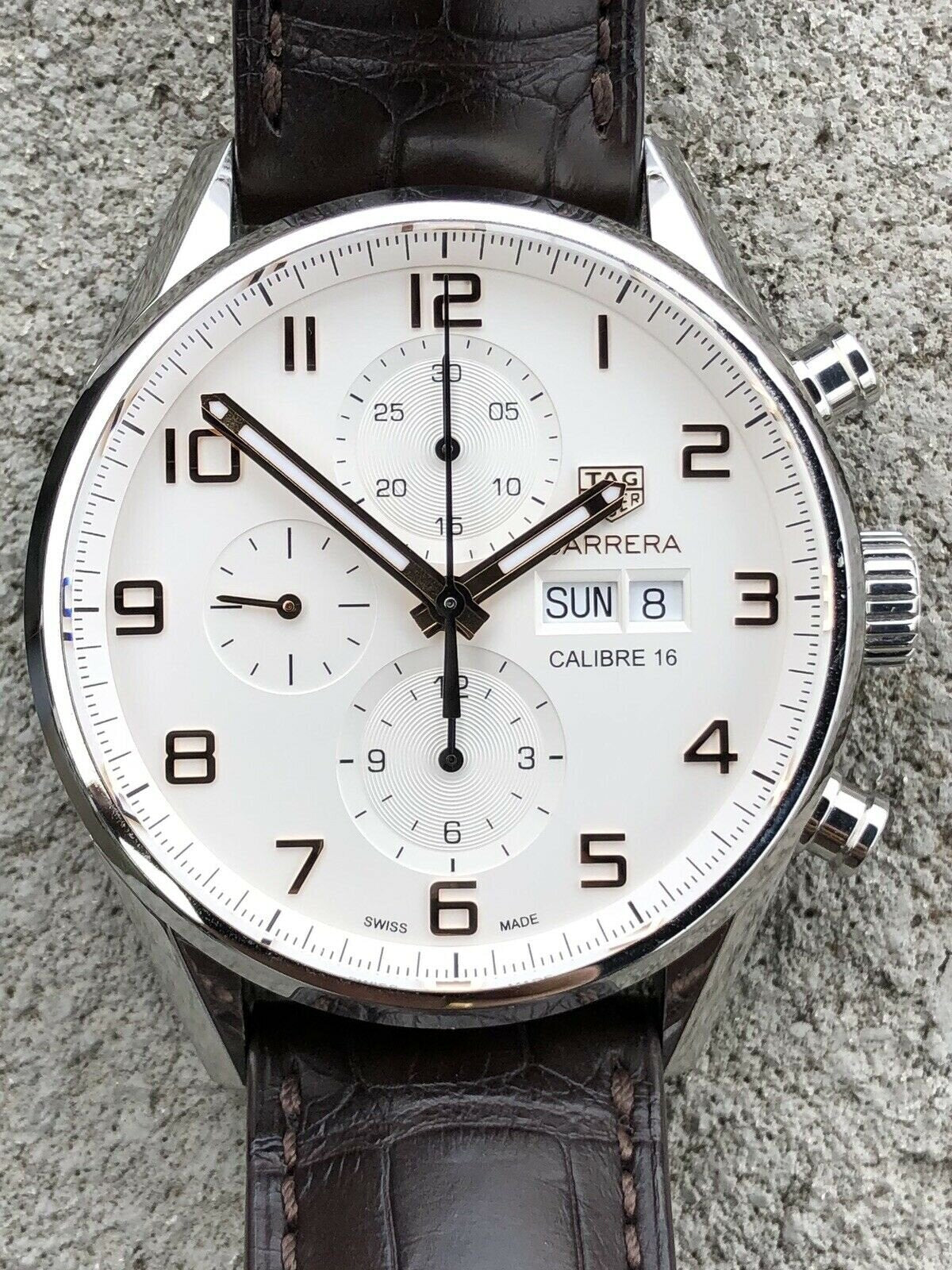 Calibre online 16 watch