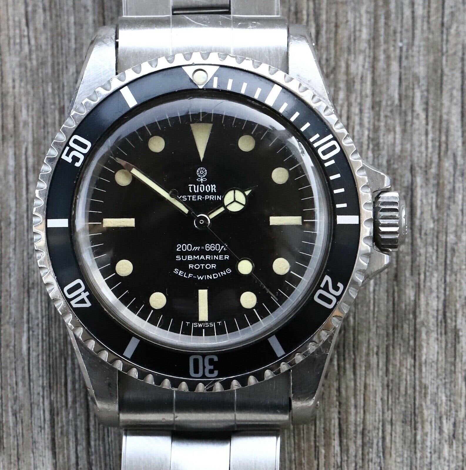 Tudor 7016 dial top
