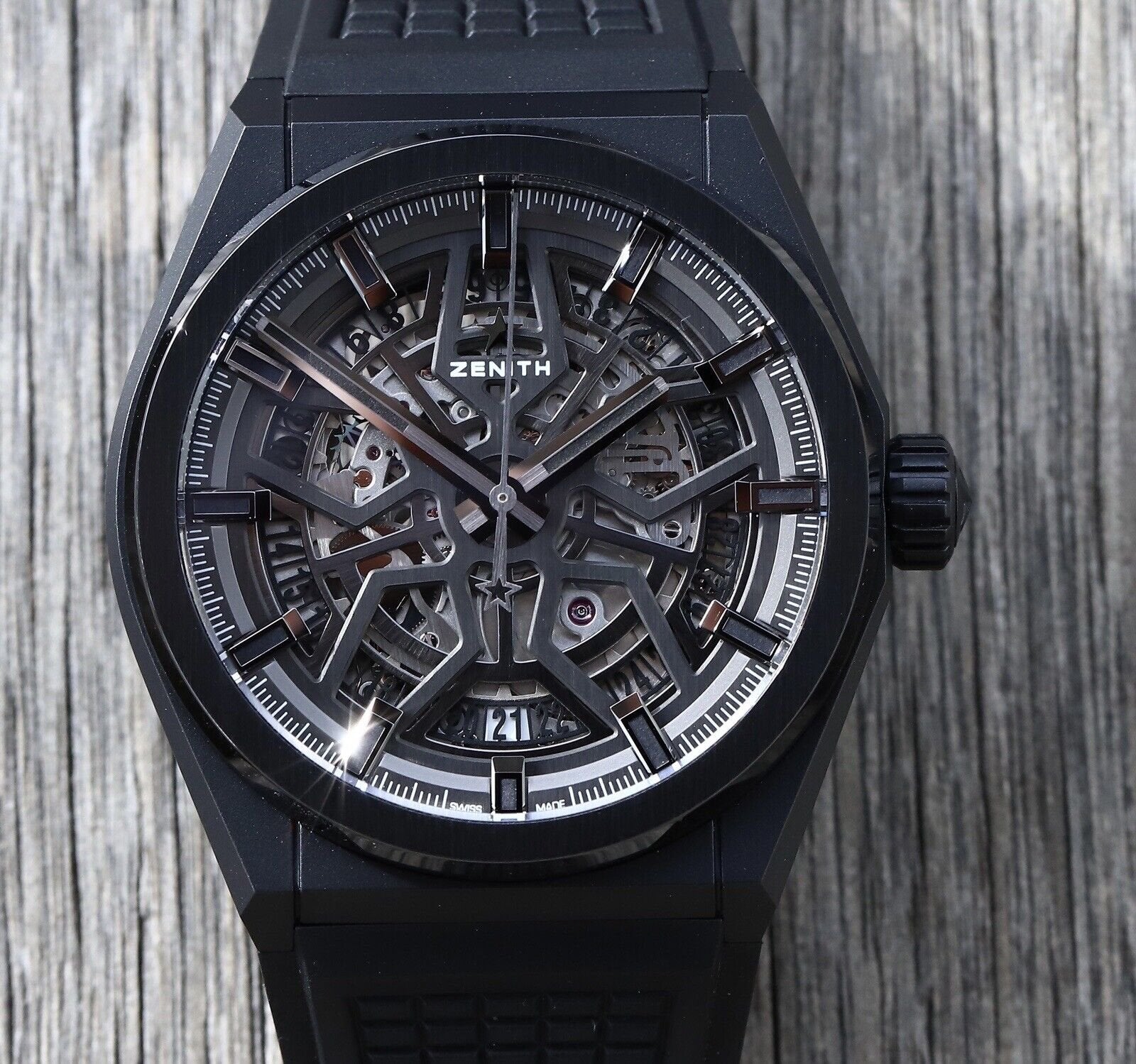 Zenith Defy Classic Ceramic Black Watch - Skeleton Dial 49.9000.670/77.R782  41mm