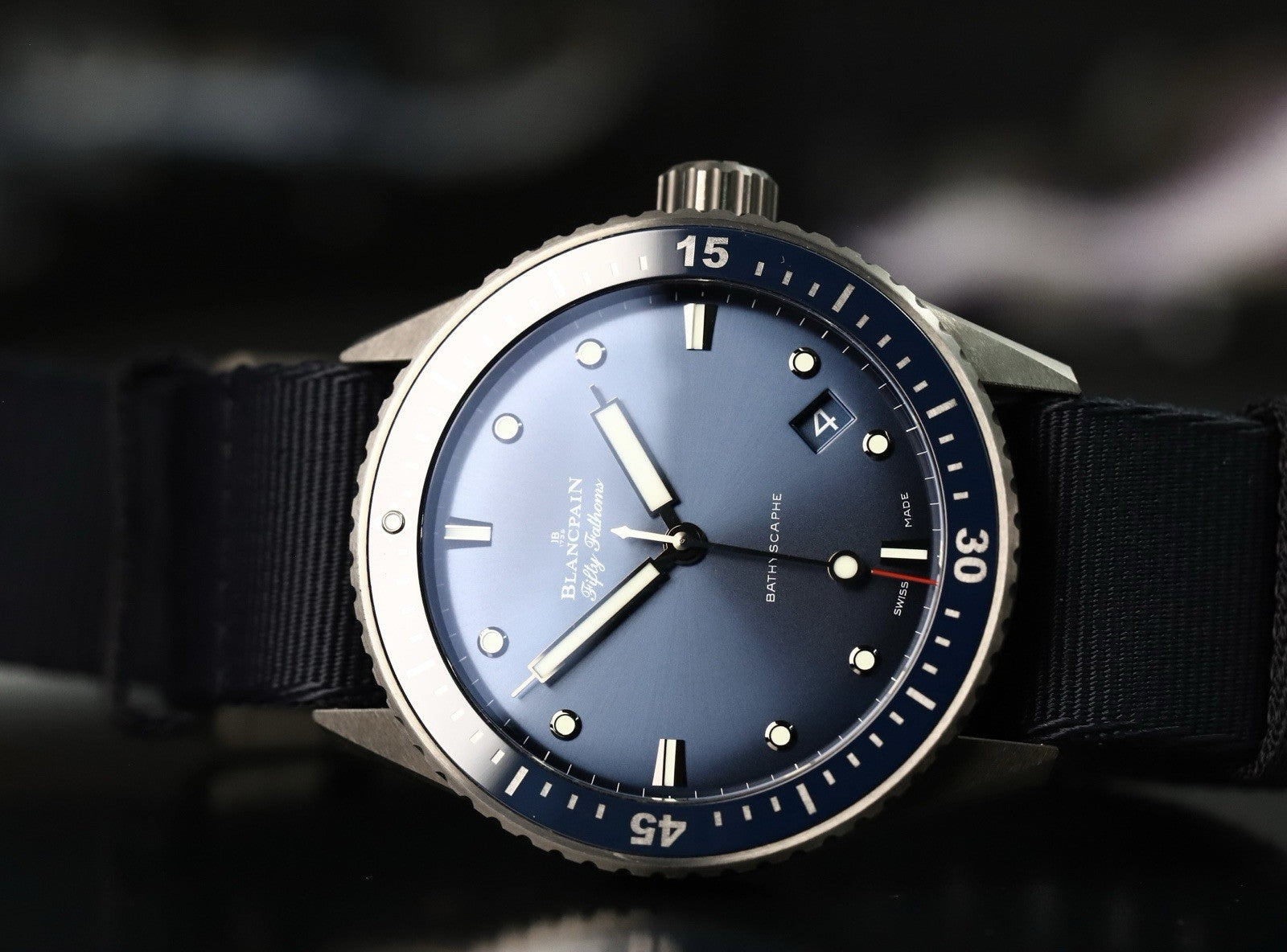 BlancpainFiftyFathomsBathyscapheCeramicBlue5000-0240-O52A-2017WatchVault02.jpg