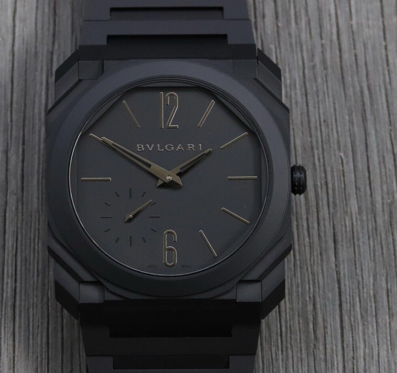 BulgariOctoFinissimoExtraThinCeramicRef103077Automatic_2019WatchVault01.jpg