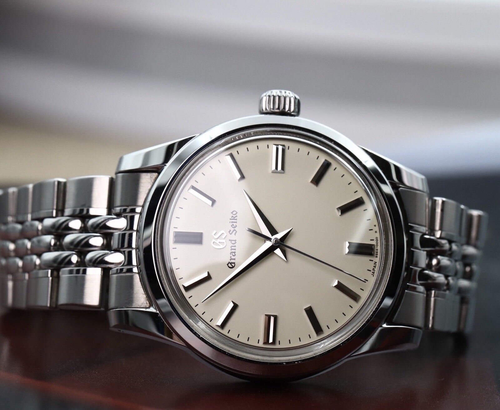 GrandSeikoEleganceSBGW231onGSbracelet-2020WatchVault02.jpg