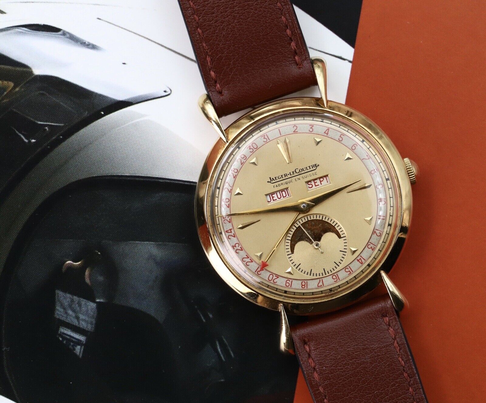 JaegerLeCoultreCompleteCalendarMoonphase2722RetailedbyHermes-1946WatchVault03.jpg