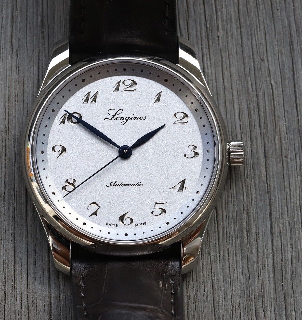 LonginesMasterCollection190thAnniversaryL2.793.4.73.2-2022WatchVault01.jpg