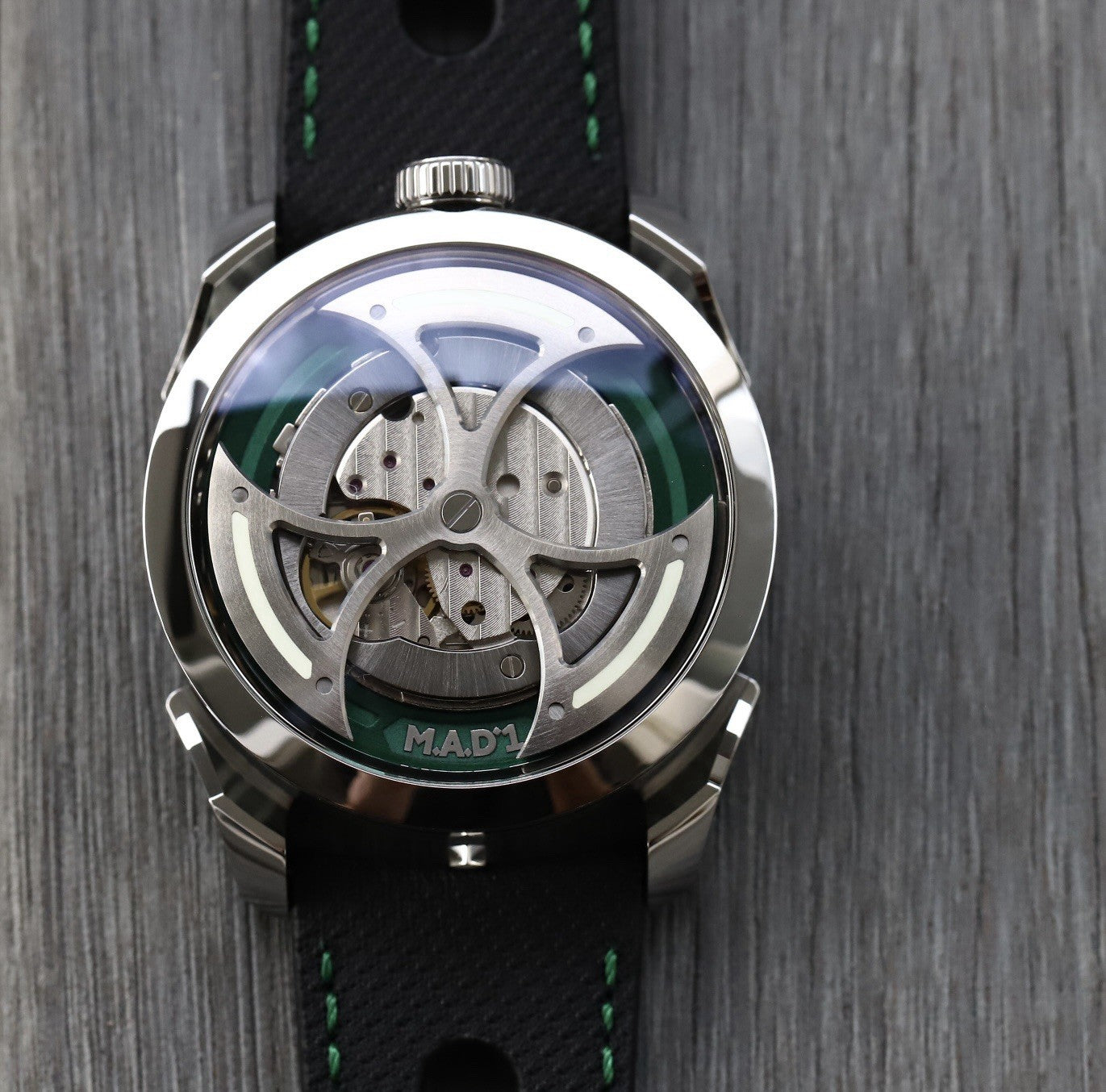 MB_FM.A.D1GreenEdition-BrandNewWatchVault01_0ddd8c29-73d5-4951-b6d3-6f31ca724d5e.jpg