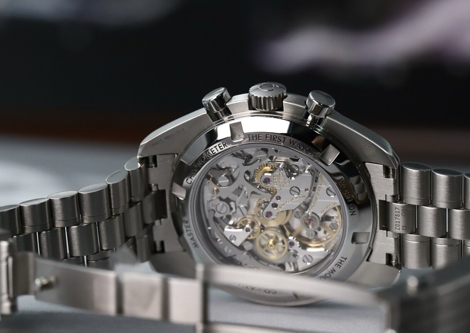 Omega Speedmaster Professional 42mm White Dial 310.30.42.50.04.001 - 2024