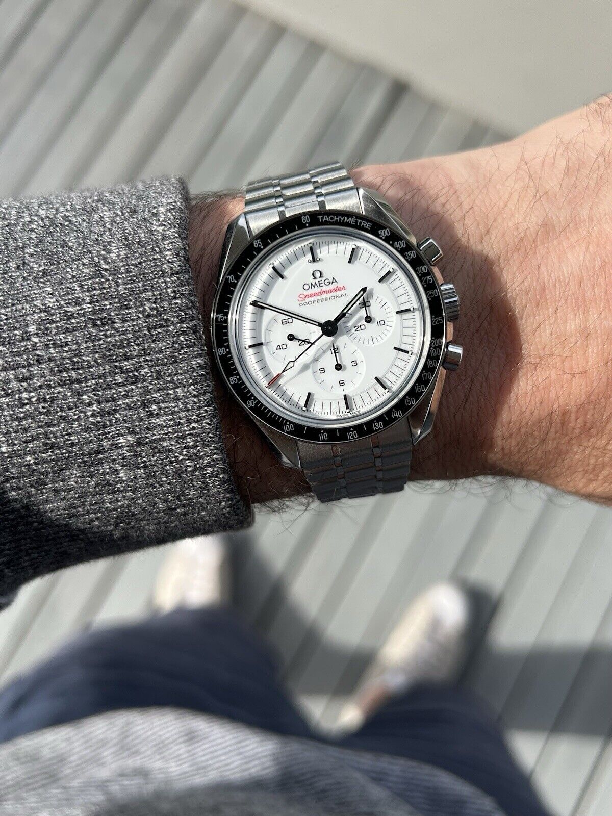 Omega Speedmaster Professional 42mm White Dial 310.30.42.50.04.001 - 2024