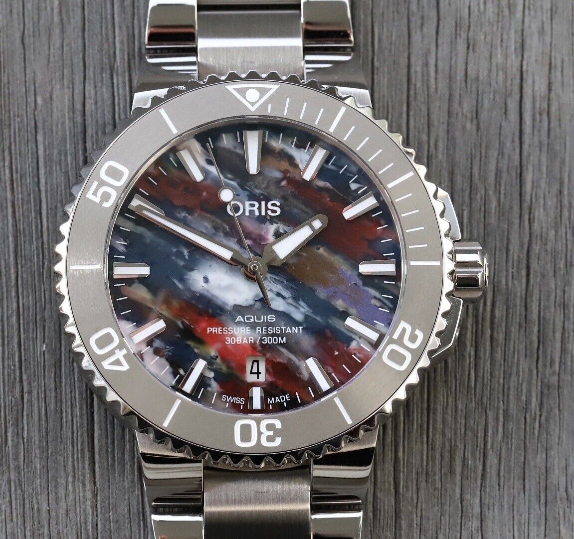 OrisAquisDateUpcycle41.5mm0173377664150-Set-2021WatchVault01.jpg