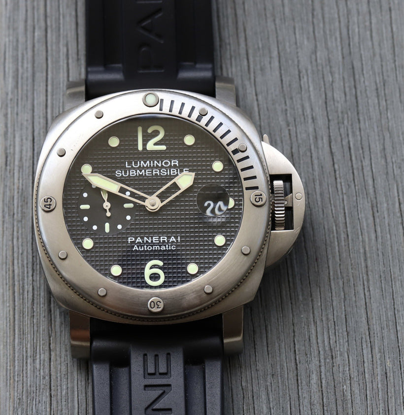Panerai Luminor Submersible Titanium PAM00025 PAM25 - 2012
