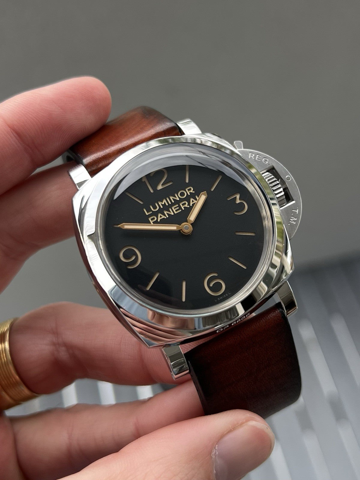 Panerai Luminor 1950 3 Days 47mm PAM372 PAM00372 - P serial 