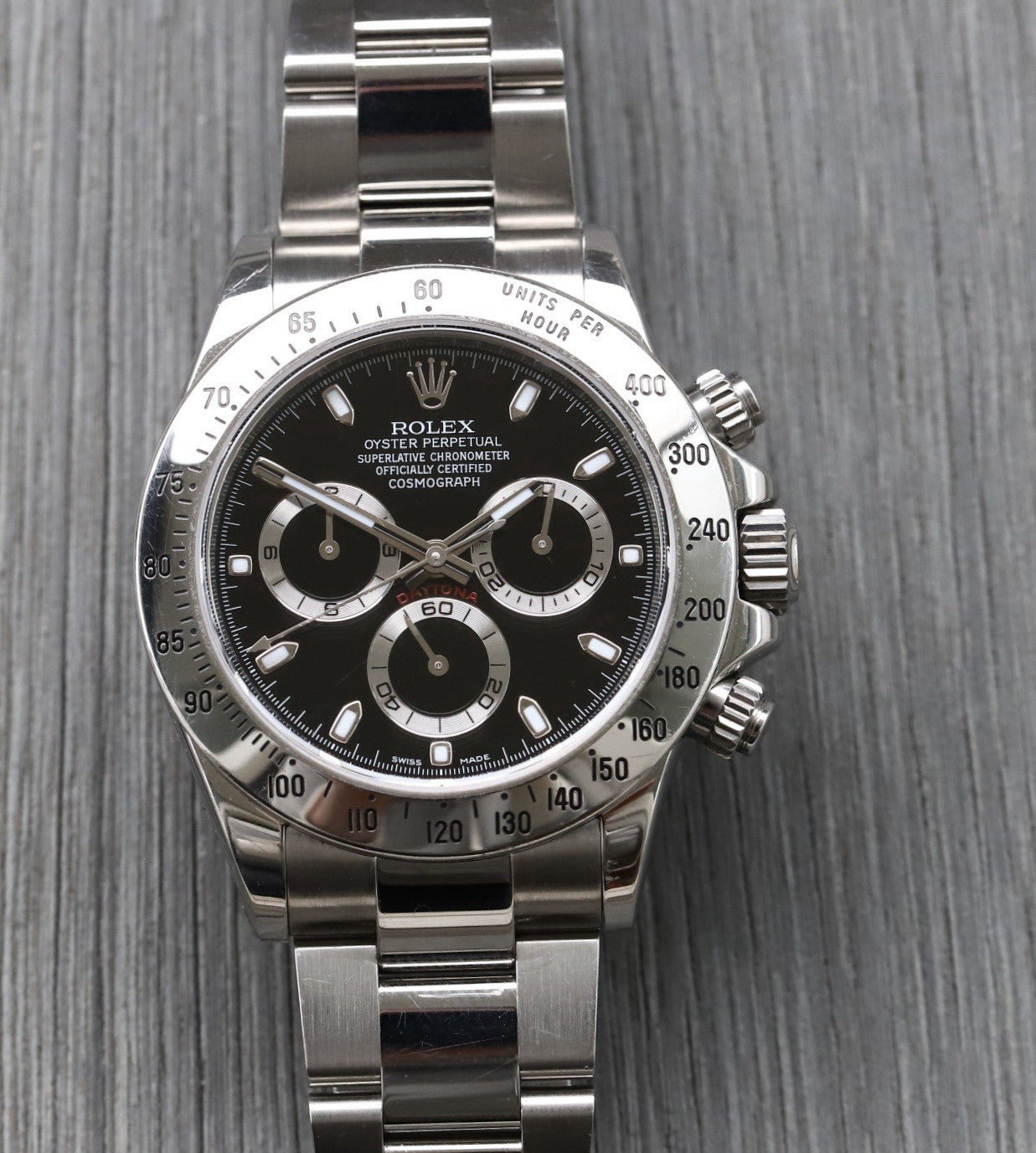 RolexCosmographDaytonaBlackDial116520-2013WatchVault01_1db21530-ae18-465d-aba8-73793336b77d.jpg