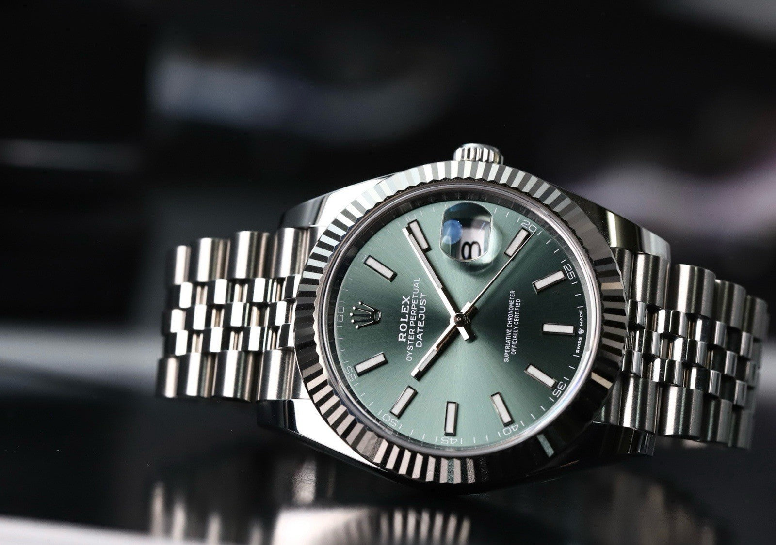 RolexDatejust41DJ41OystersteelandWhiteGoldMintGreenDial126334-2023WatchVault02_43b2c73d-1834-420d-b396-8dcd4249a845.jpg