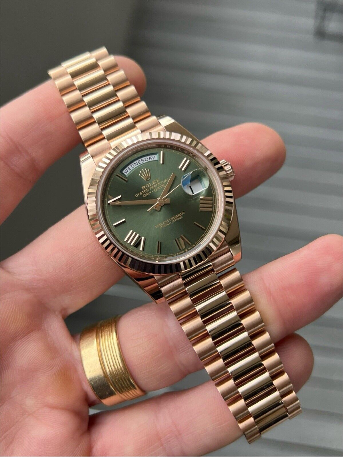 Rolex Day Date 40 Everose Olive Green Dial 228235 2022 Watch Vault rolex-day-date-40-everose-olive-green-dial-228235-2022-watch-vault