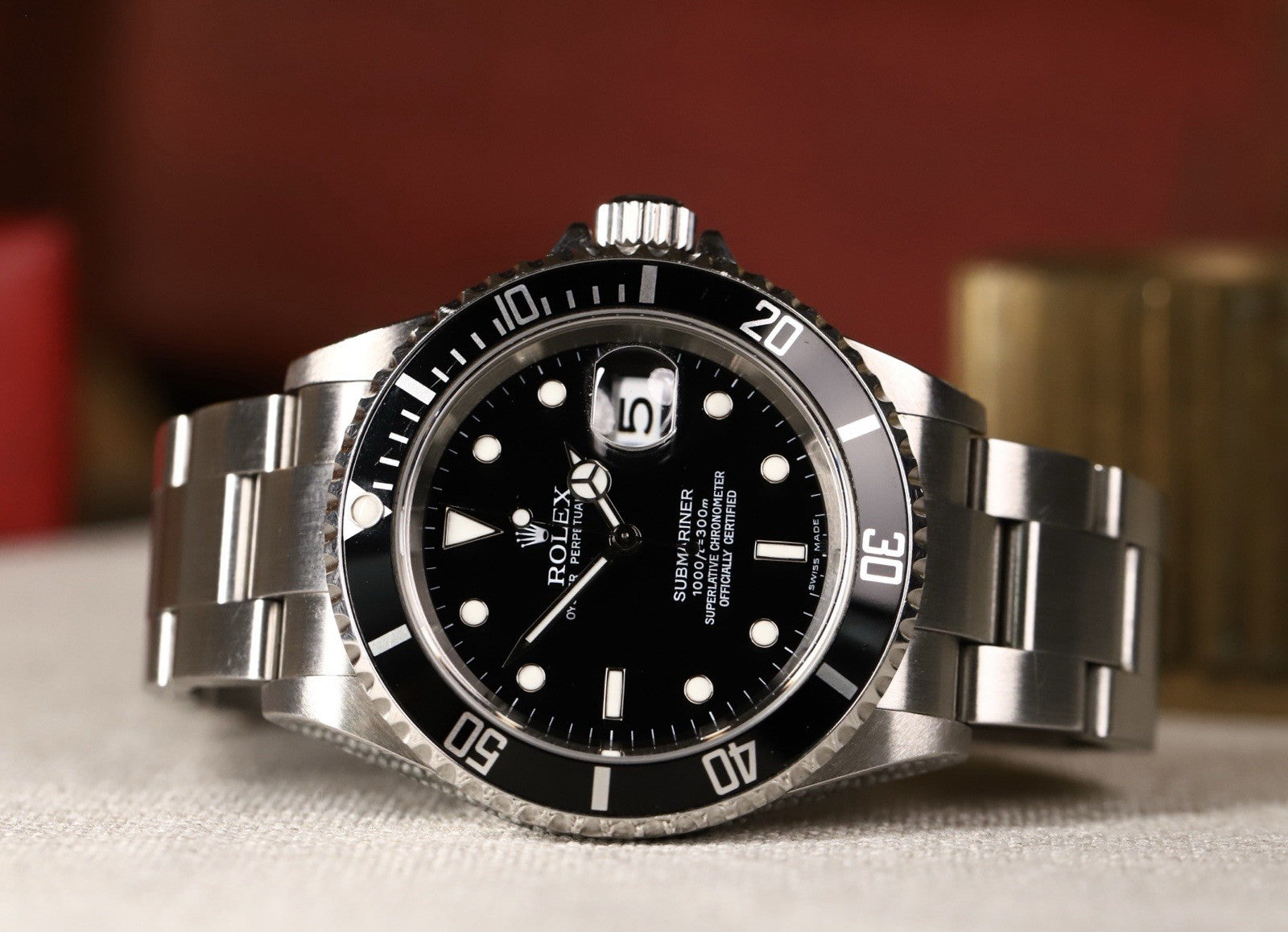 RolexSubmarinerDate16610DSerial-2006WatchVault03.jpg