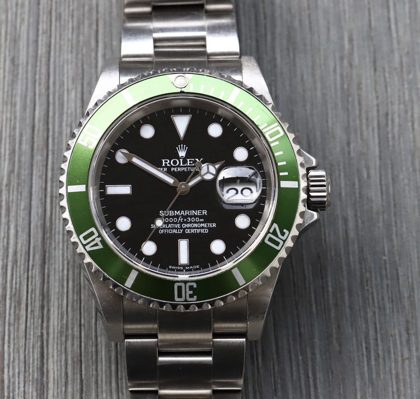 Rolex Submariner 'Kermit' F Serial 16610LV Collectors Set - 2004