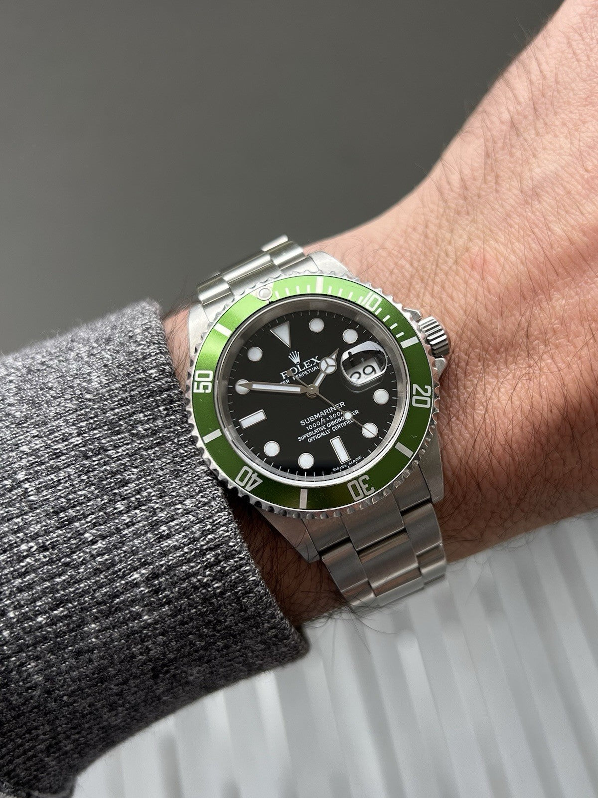 Rolex Submariner 'Kermit' F Serial 16610LV Collectors Set - 2004