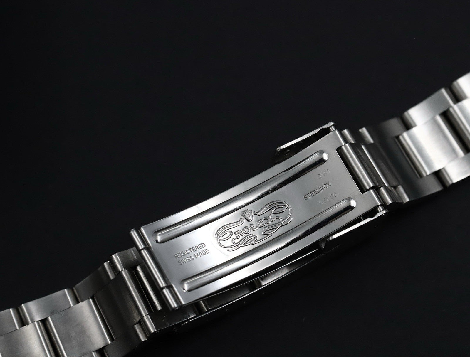 Rolex Submariner 'Kermit' F Serial 16610LV Collectors Set - 2004