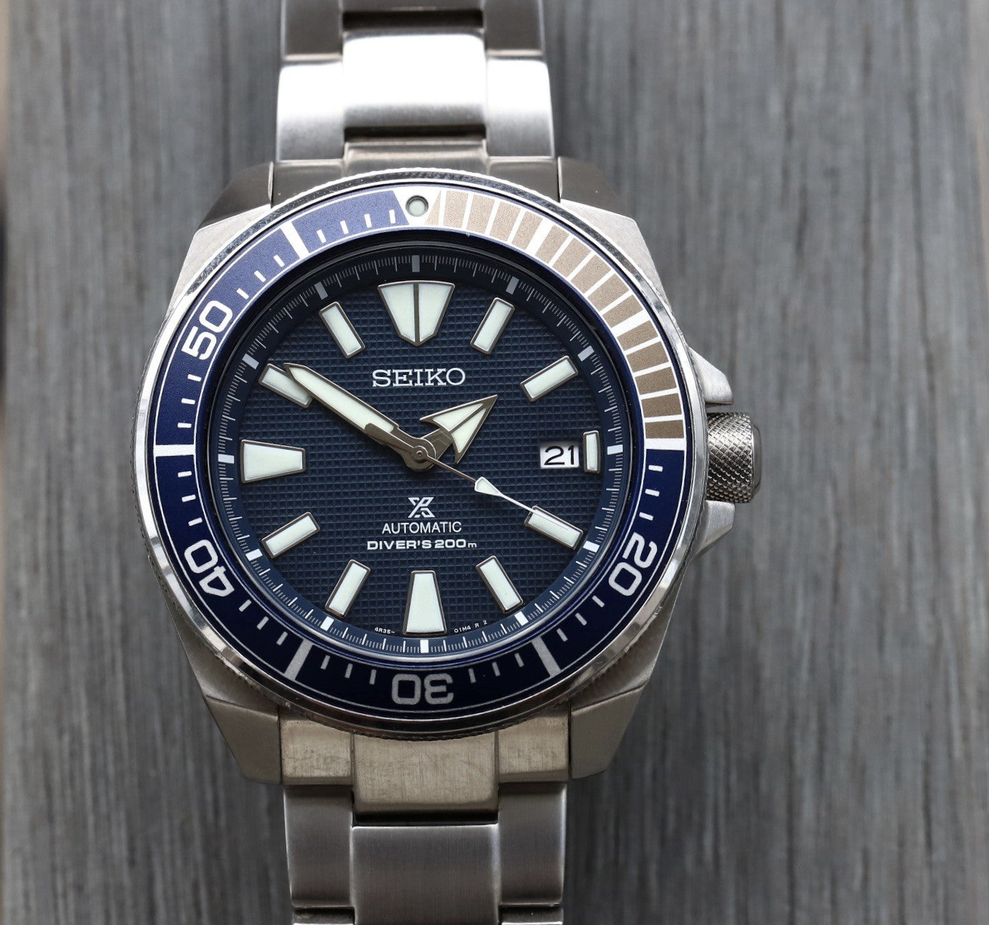 SeikoProspexBlueSamuraiSRPB49K1WatchVault01_2531ba7d-be95-4304-b0ec-7a9b03ddf13e.jpg