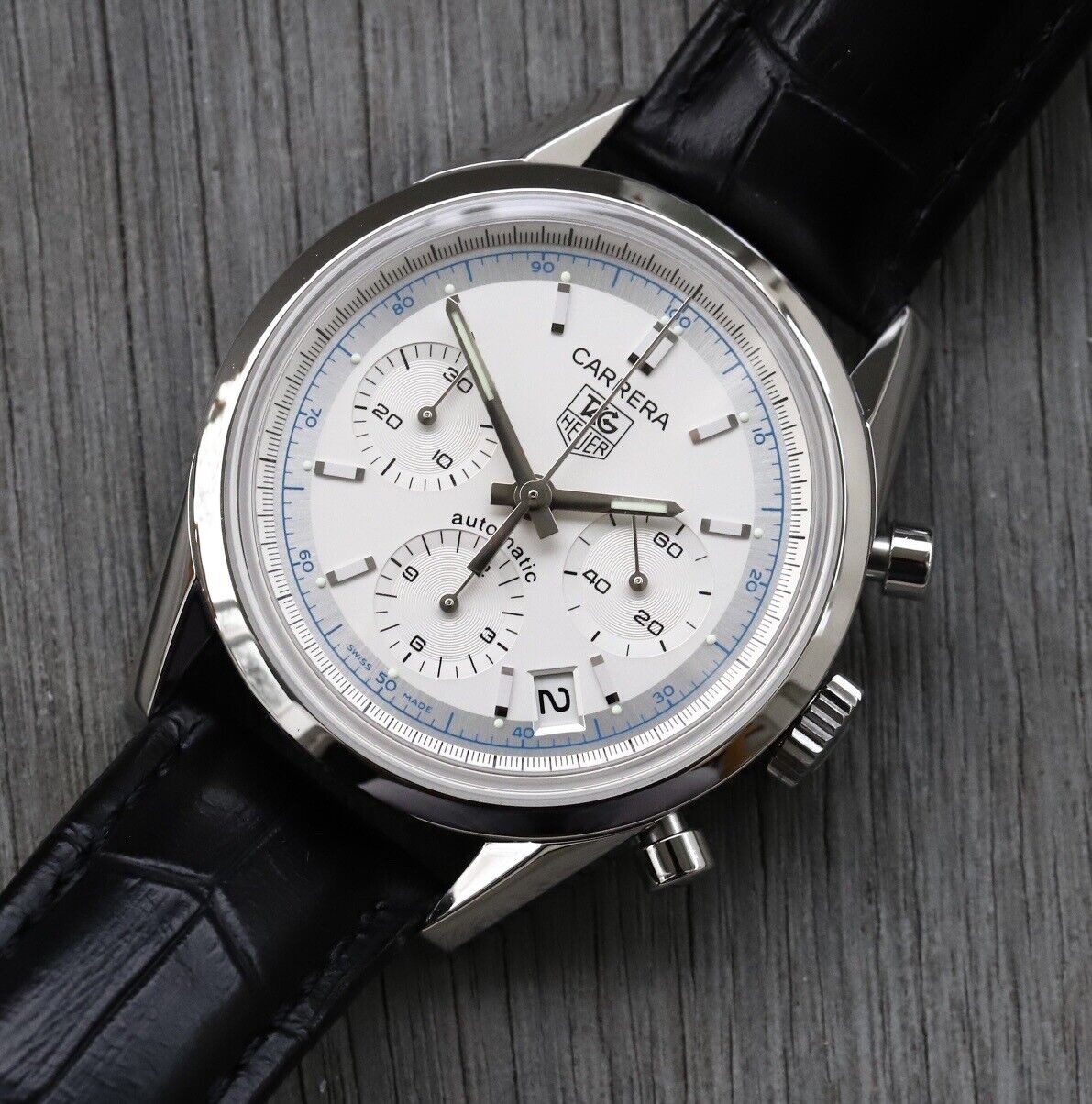 TAG Heuer Carrera Classic Re issue Chronograph CV2110 0 Watch Vault tag-heuer-carrera-classic-re-issue-chronograph-cv2110-0-watch-vault
