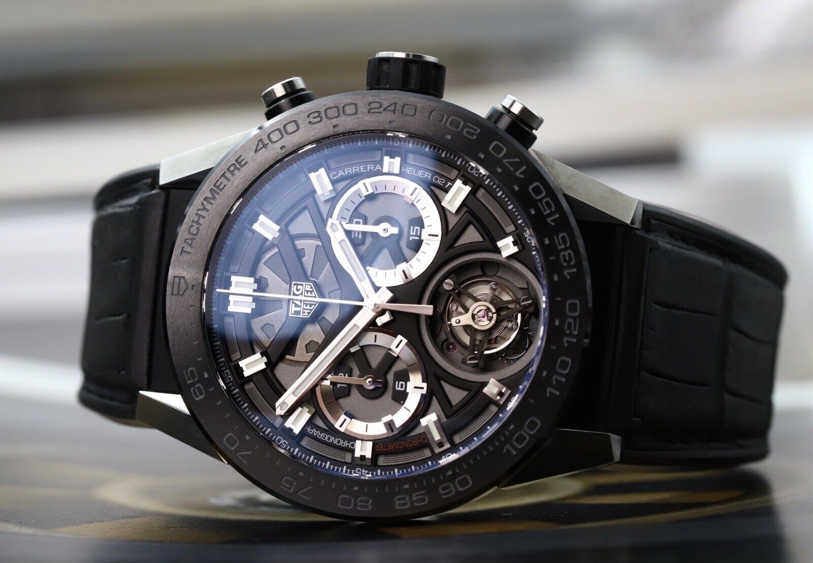 TagHeuerCarreraChronographTourbillonCAR5A8Y.FC6377-2016WatchVault02.jpg