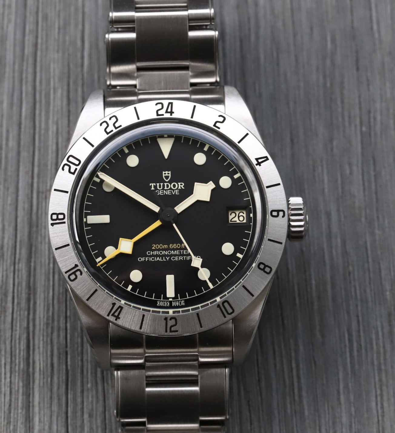 TudorBlackBayProM79470-2025WatchVault01_8e1ab4e9-f98b-4313-bd89-73fd0eed8b83.jpg