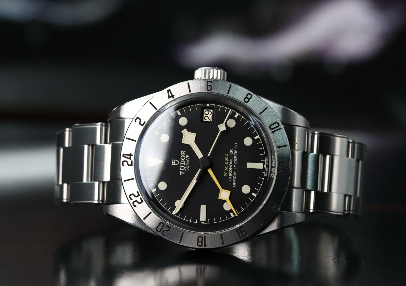 TudorBlackBayProM79470-2025WatchVault02_d9bc2cea-3be2-45ae-8ffd-8d78c2c2ea14.jpg