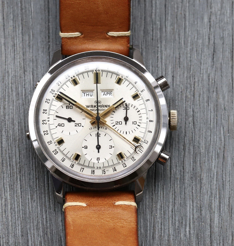 Wakmann Triple-Calendar Vintage Chronograph 71.1311.21 'Albino'