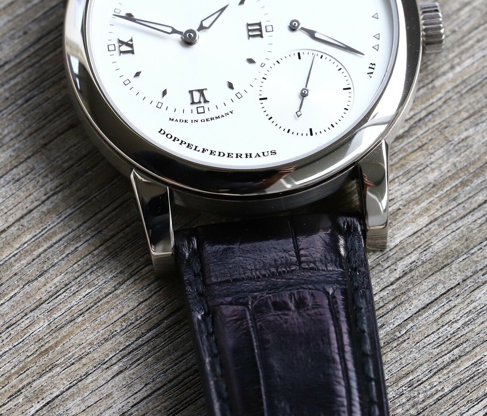A. Lange and Sohne Lange 1 White Gold 101.039 - 2010