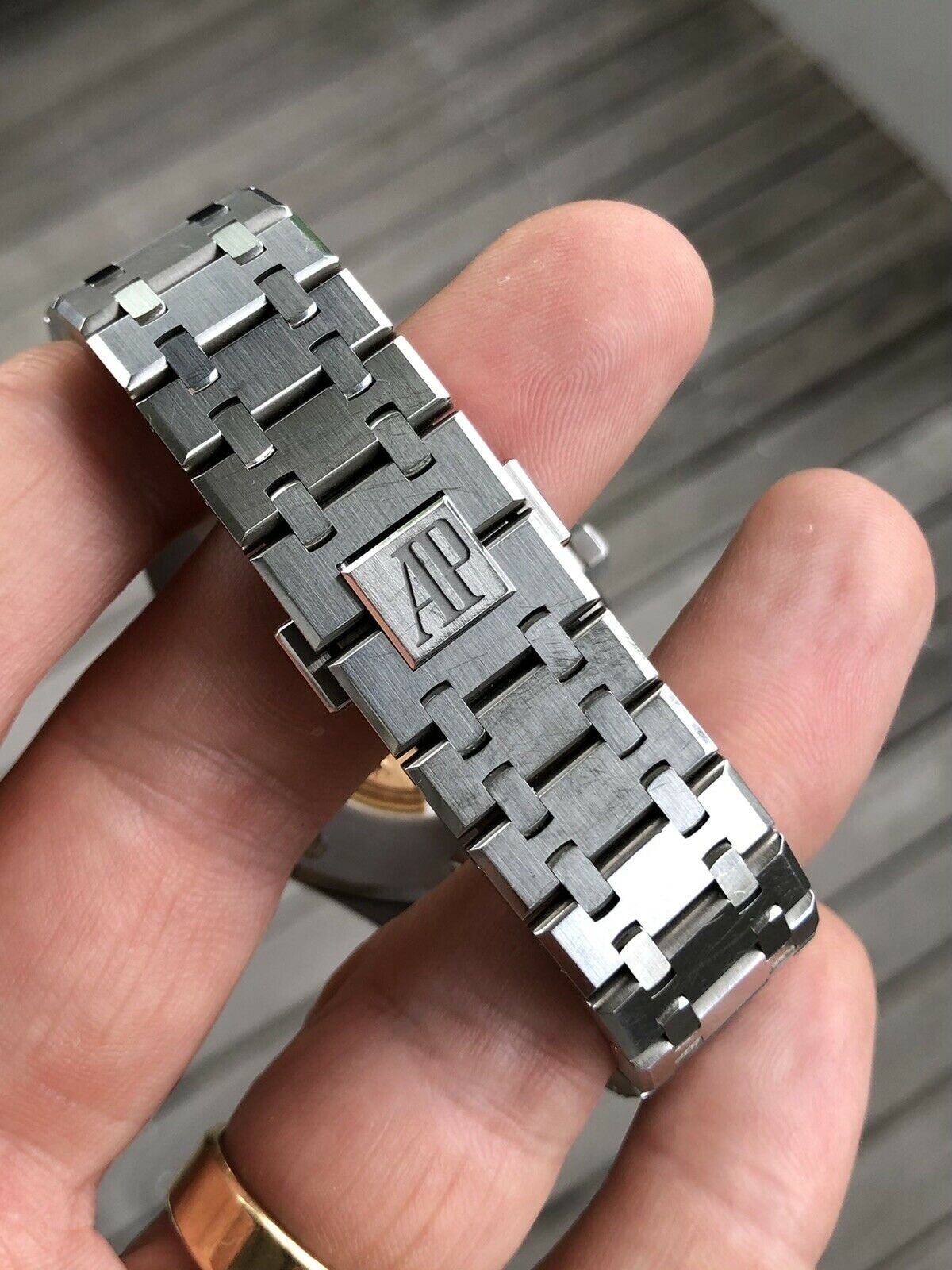 Audemars Piguet Royal Oak 15400 15400ST.OO.1220ST.02 - 2017