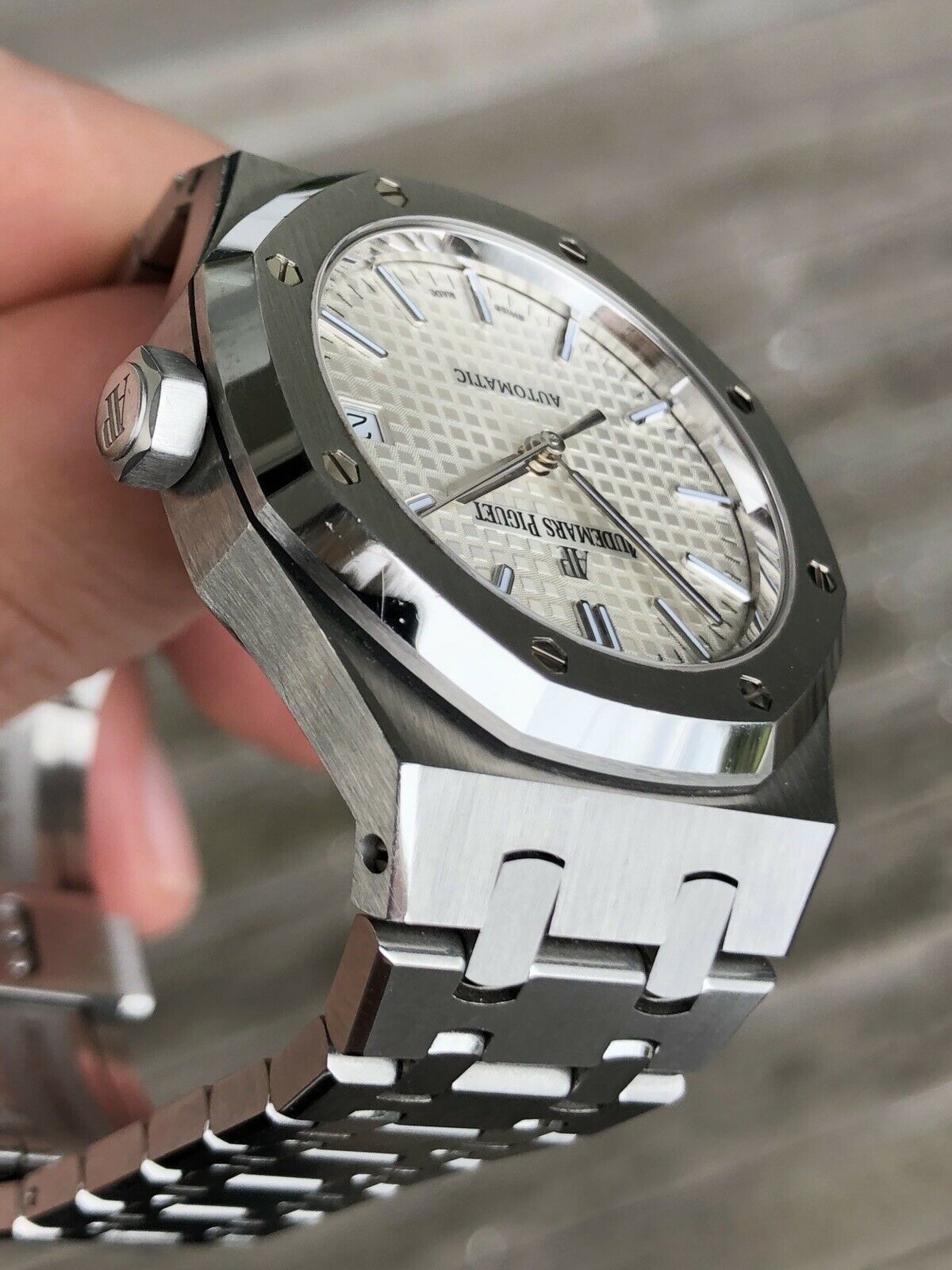 Audemars piguet hotsell silver royal oak