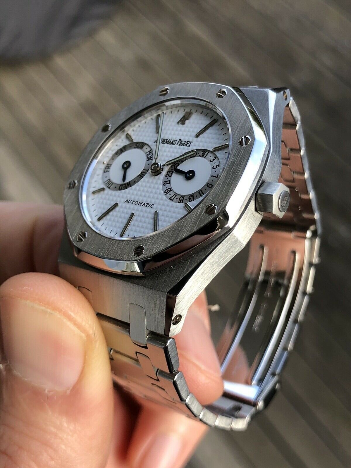 Audemars Piguet Royal Oak 25572ST 'Owl' - box and service papers
