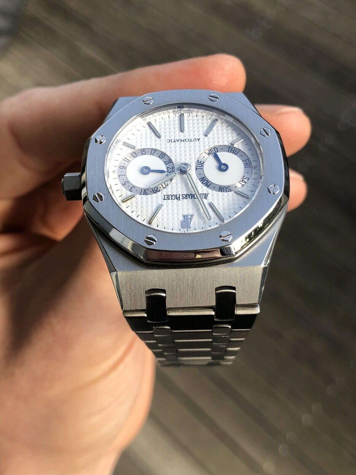 Audemars Piguet Royal Oak 25572ST 'Owl' - box and service papers