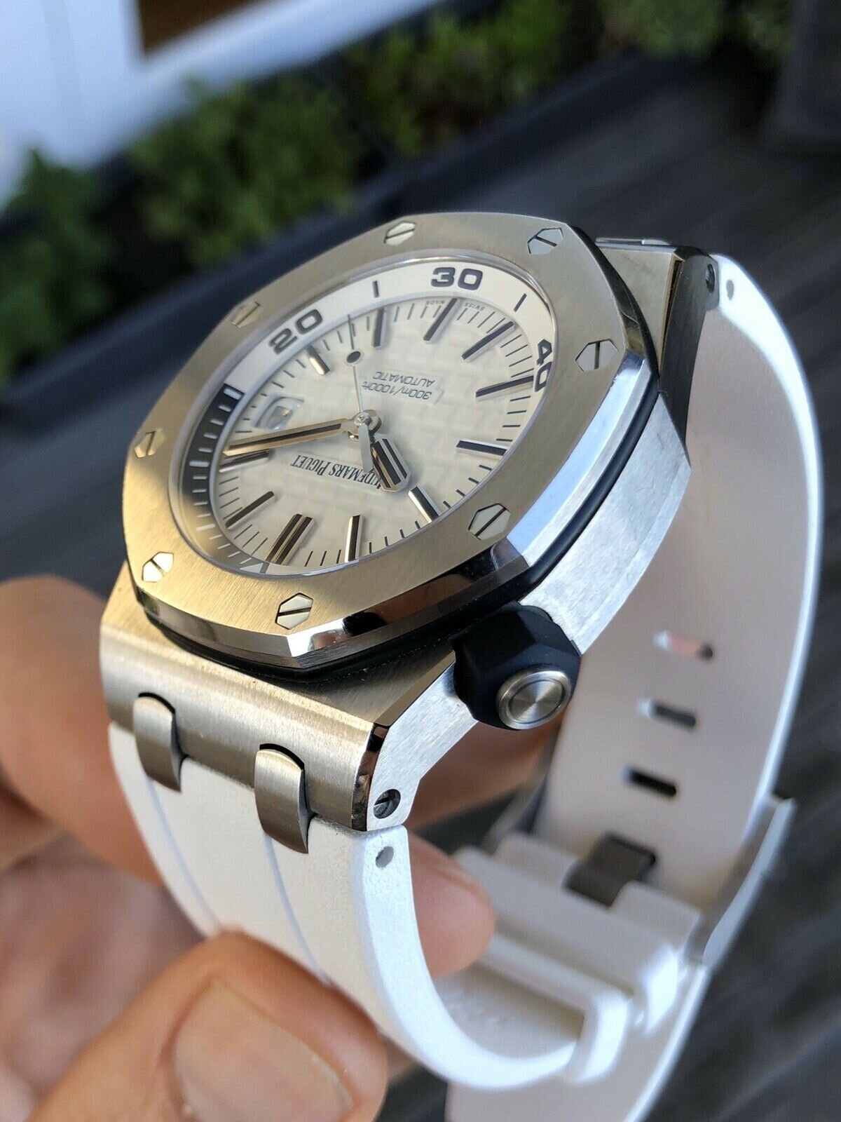 Audemars Piguet Royal Oak Offshore Diver 15710ST.OO.A010CA.01