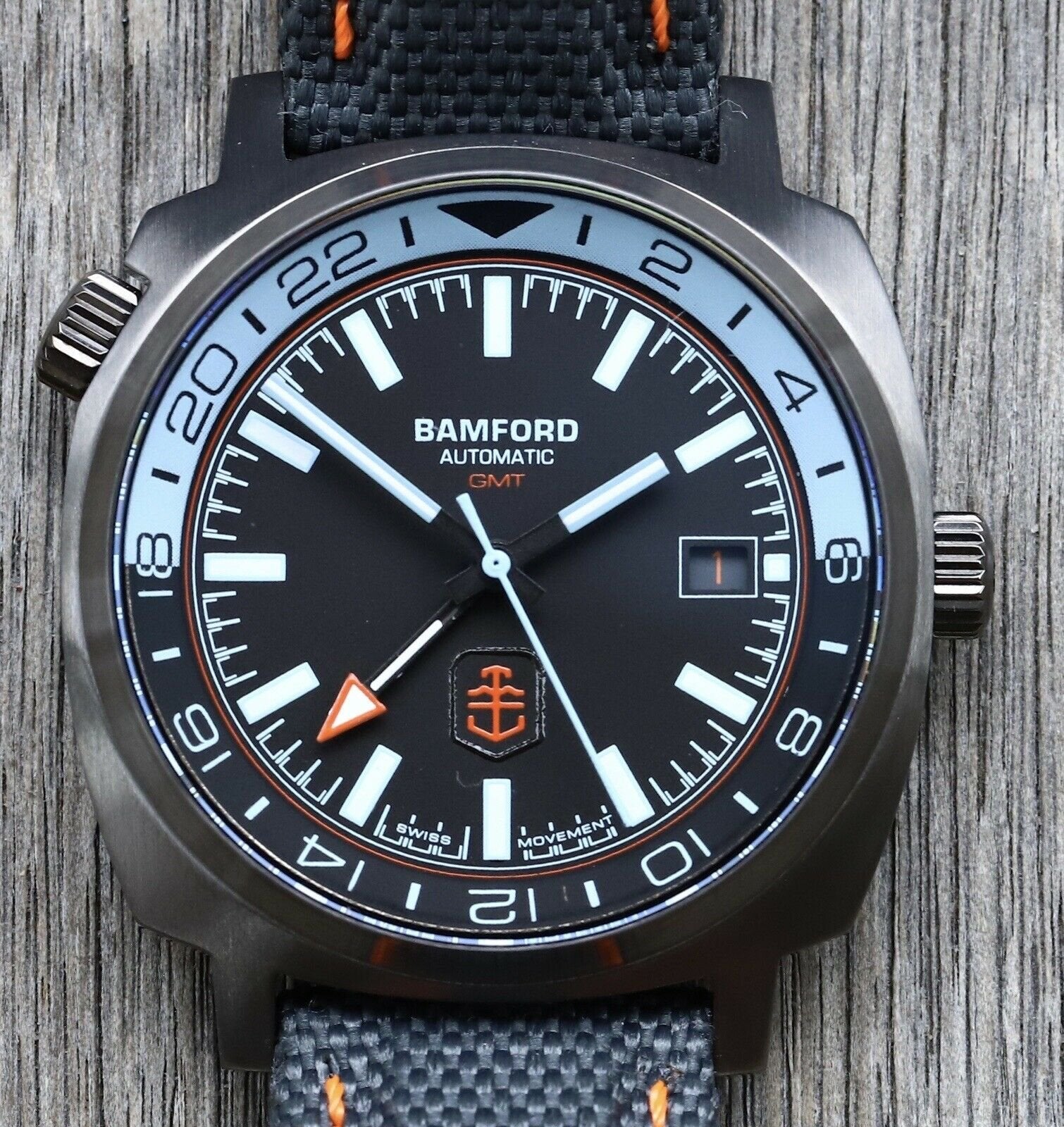 Bamford_London_x_Time_2B_Tide_GMT1_-_2021_Watch_Vault_01_36d3ab80-8af6-41b2-bd65-cebcd9b2a35a.jpg