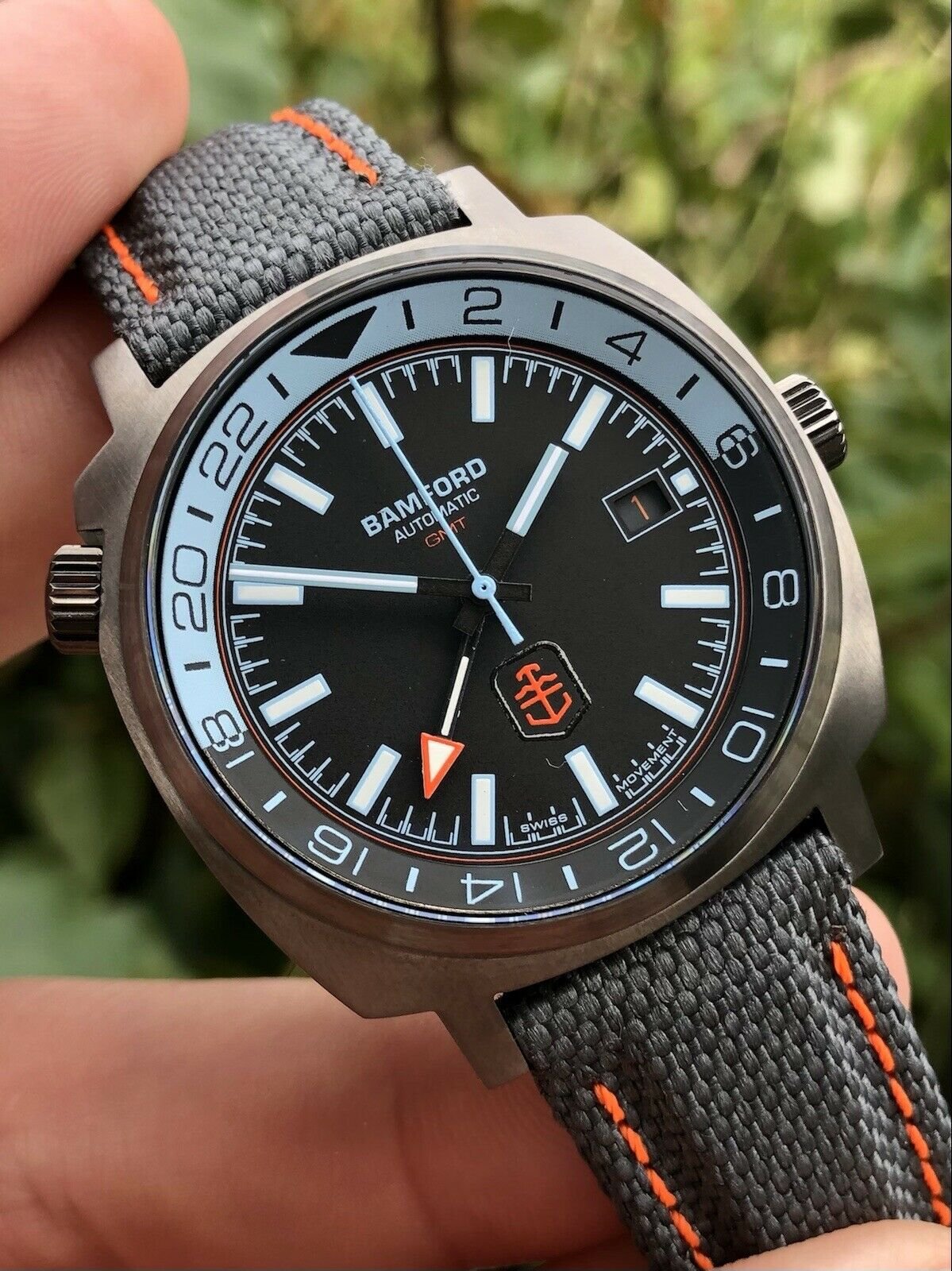 Analog tide watch online
