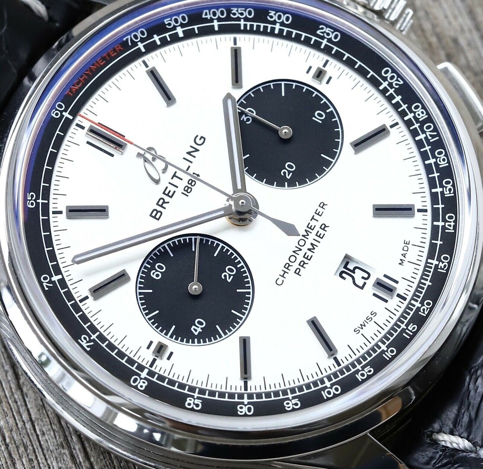 Breitling Premier B01 Chronograph 42 AB0118221G1P1 - 2020