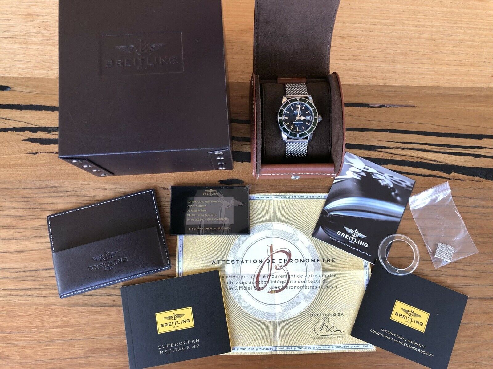 Breitling Super Ocean Heritage 42 Green / Black A17321 - 2016 B&amp;P