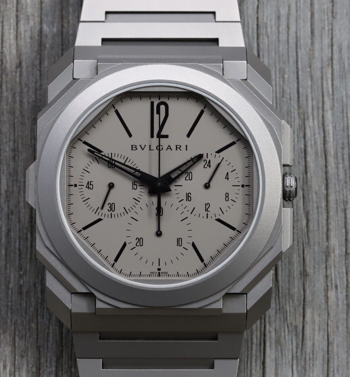 BulgariOctoFinissimoGMTChronographTitanium103068-2021WatchVault01.jpg