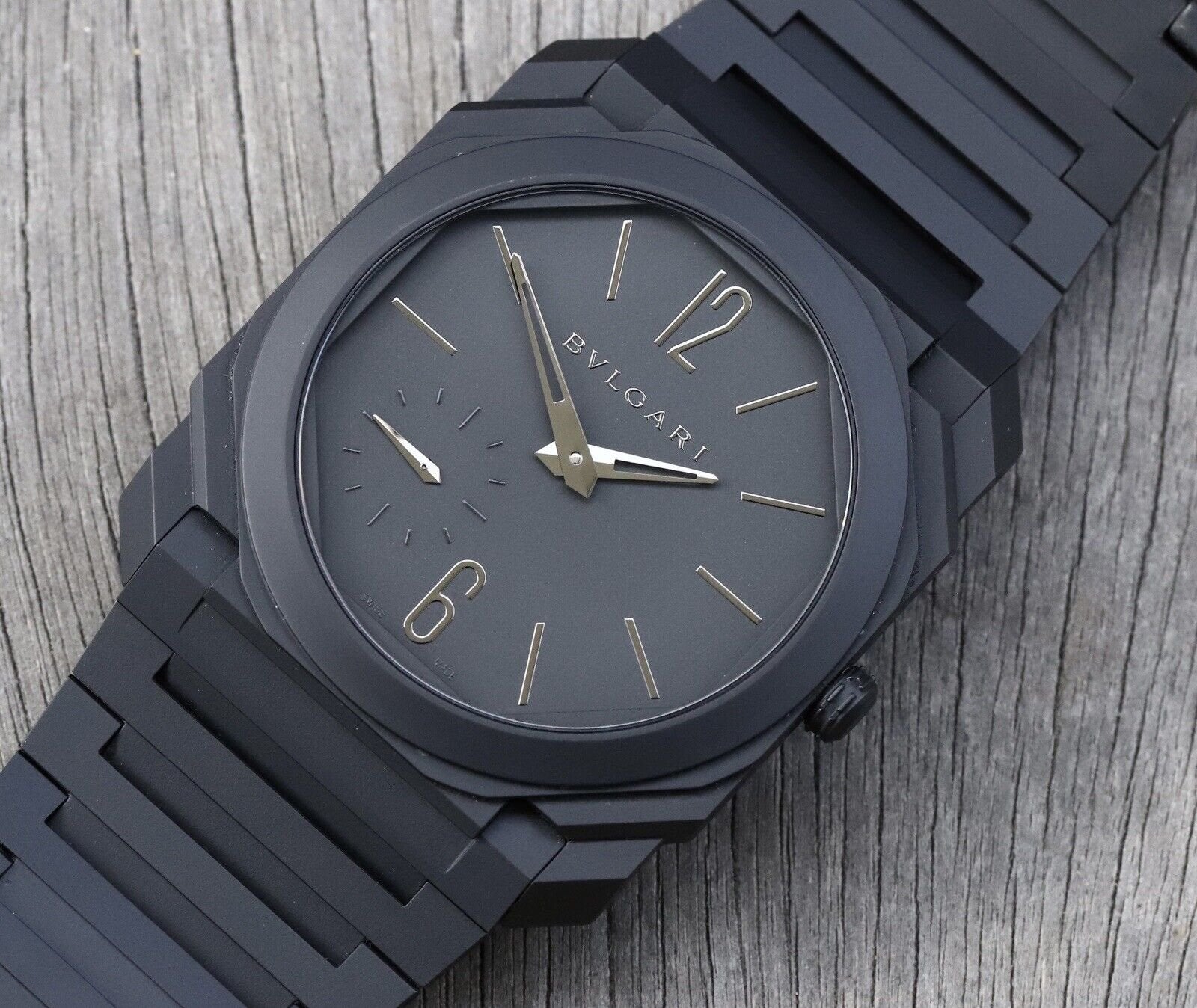 Bulgari Octo Finissimo Extra Thin Ceramic Ref 103077 Automatic – 2019